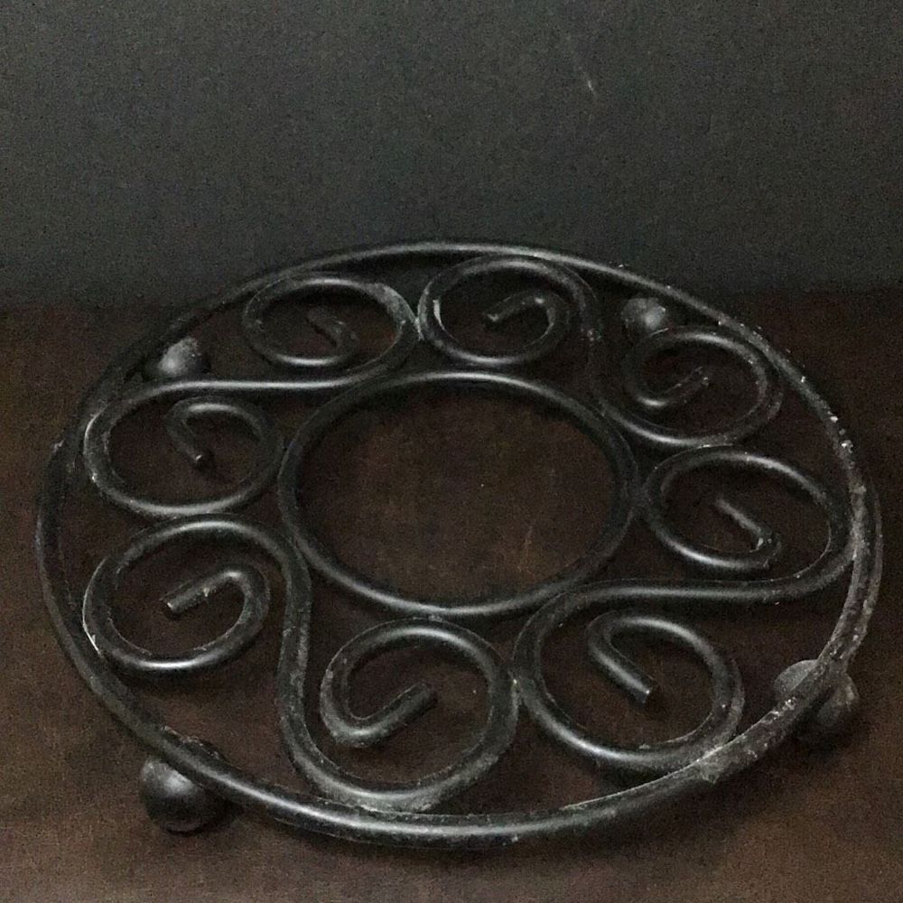 Trivet scroll collection by home basics